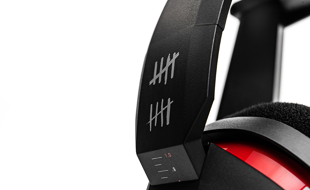 ASTRO A10 Call of Duty Cold War Headset - Zwart/Rood