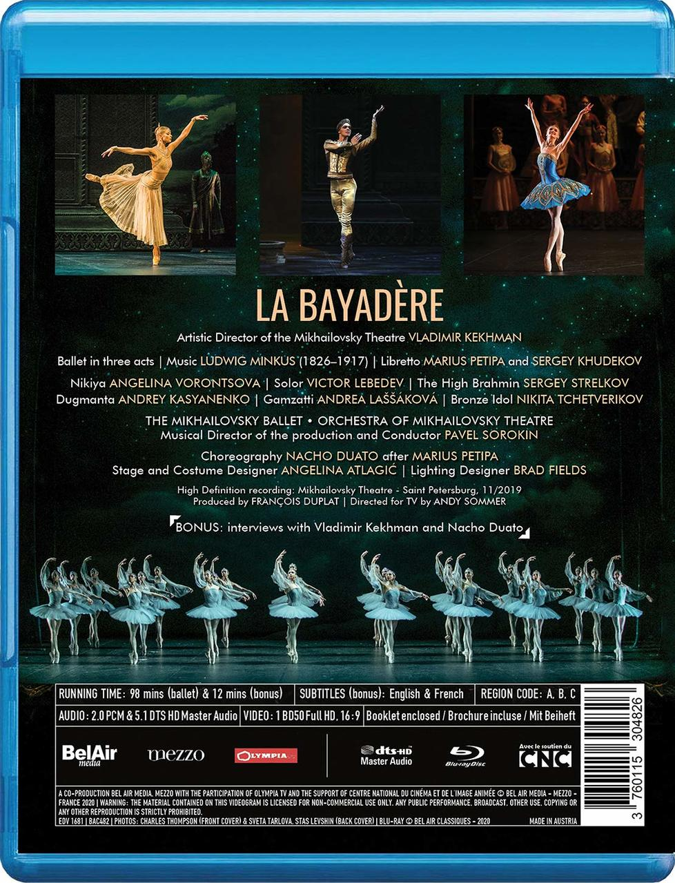 Blu-ray-Hülle mit Ballett-Aufführungsdetails. Ballett La Bayadère, mit Tänzern und Credits.