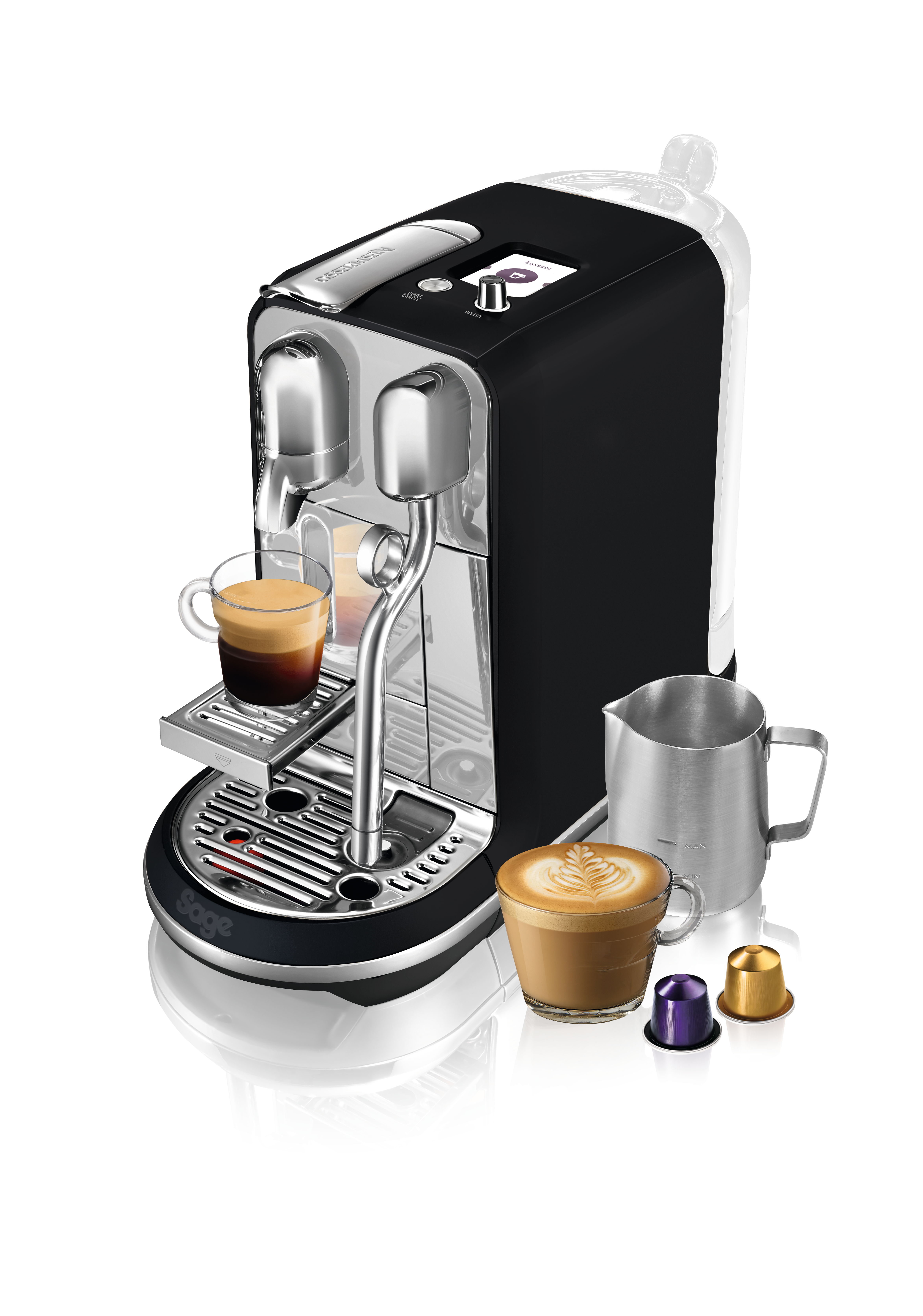 Schwarze Espressomaschine mit zwei Ausläufen. Zwei Kaffeetassen, Milchaufschäumer und Kaffeepads.