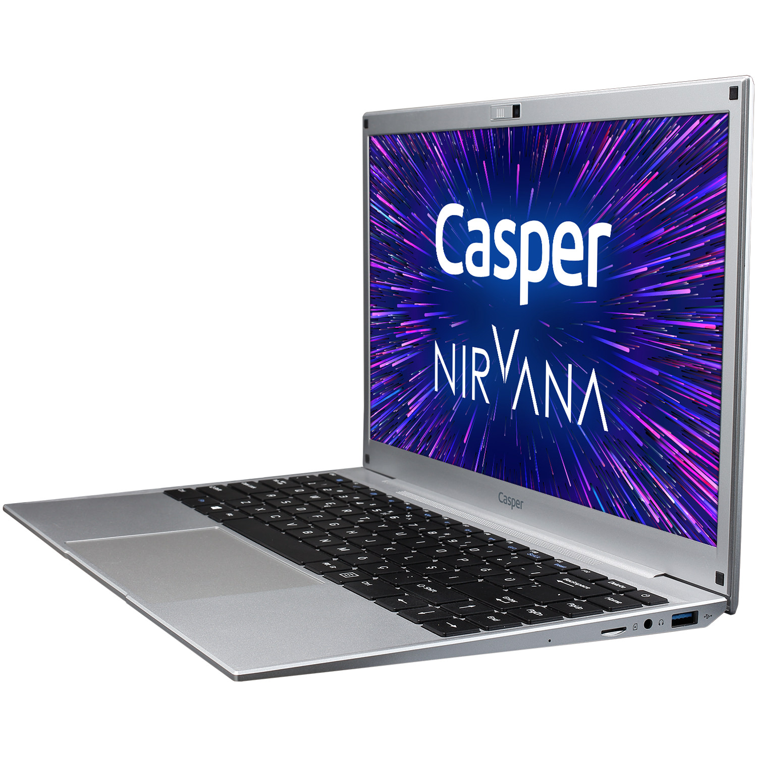 Ekranında 'Casper NIRVANA' yazan gümüş renkli dizüstü bilgisayar, beyaz zemin üzerinde açılı görünüm.
