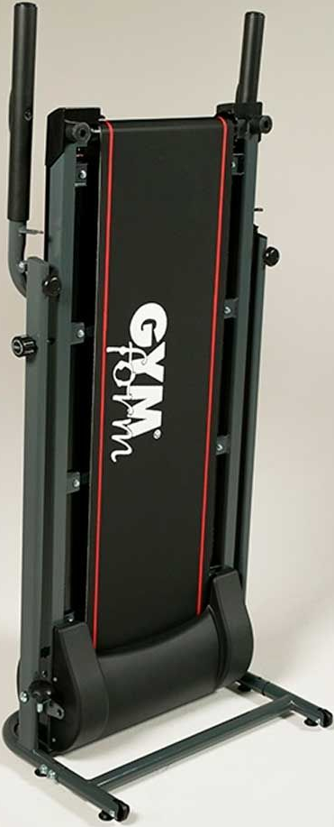 Tapis roulant GYM form piegato. Superficie di corsa nera con strisce rosse. Telaio metallico grigio.