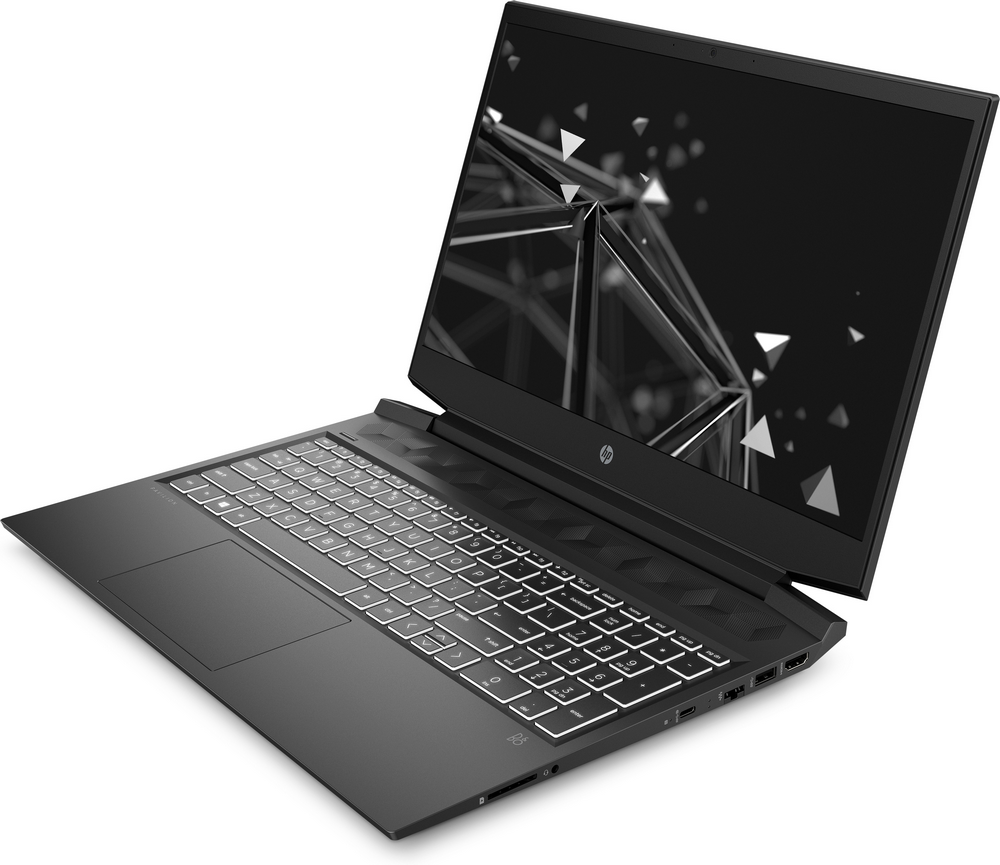Laptop HP negro, abierto sobre una superficie blanca. Pantalla muestra un diseño geométrico.