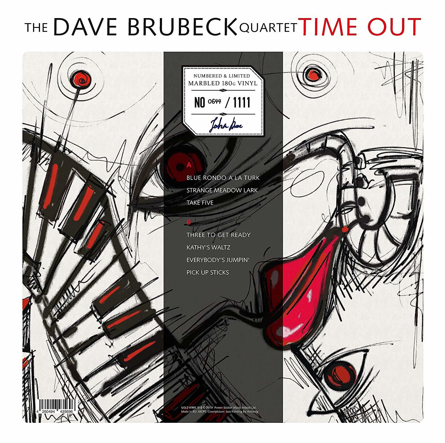 Dave Brubeck Quartet Time Out album borító, absztrakt művészettel és számlistával.