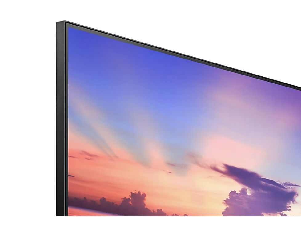 Primer plano de una pantalla de televisión con marco negro y una vibrante puesta de sol.