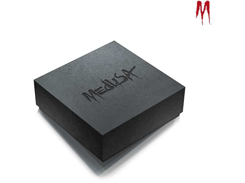 Loredana - MEDUSA (PREMIUM BOX) (LTD Thai Box Short L/XL) (LTD THAI BOX SHORT L/XL) - (CD + Merchandising)
