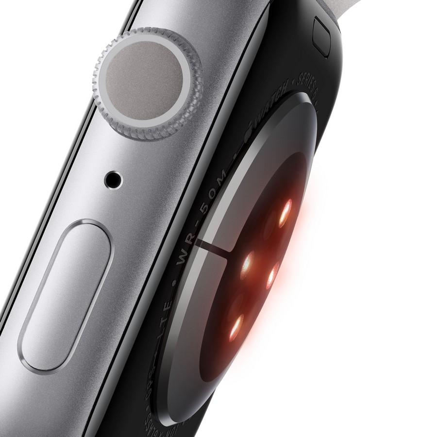 Apple Watch Nike Series 6, GPS, 44 mm, Caja de aluminio en plata, Correa Nike Sport Platino puro/negro