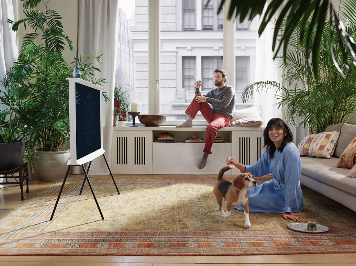 SAMSUNG 55LS01T 55" 138 Ekran Uydu Alıcılı Smart 4K Ultra HD (Serif TV) QLED TV