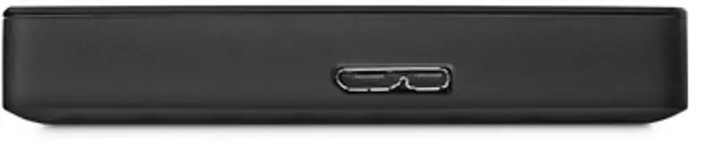 Un appareil noir et rectangulaire avec un port USB-C. Le port est centré.