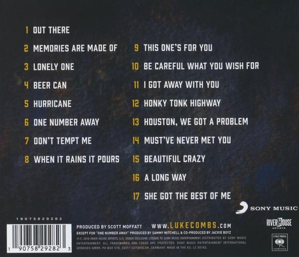 Rückseite einer CD mit Titelliste und Credits. Das Sony Music Logo ist sichtbar.