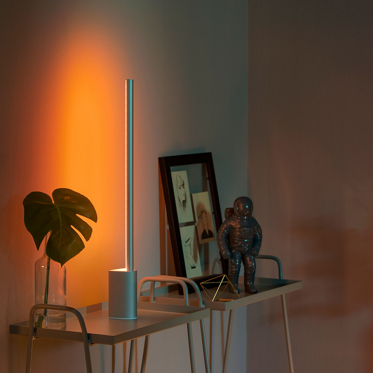 Lámpara - Philips Hue Ambiance White & Color Signe, Inteligente LED, Luz blanca y colores, Bluetooth, Plata