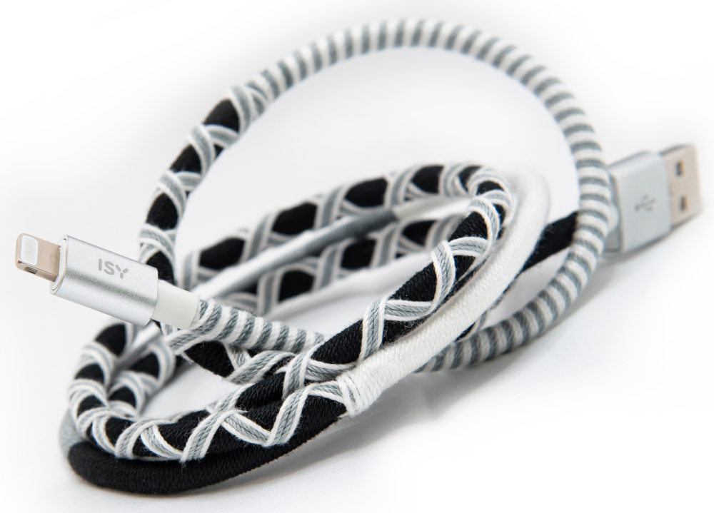Un câble USB vers Lightning, enroulé, avec des sections noires, blanches et grises.