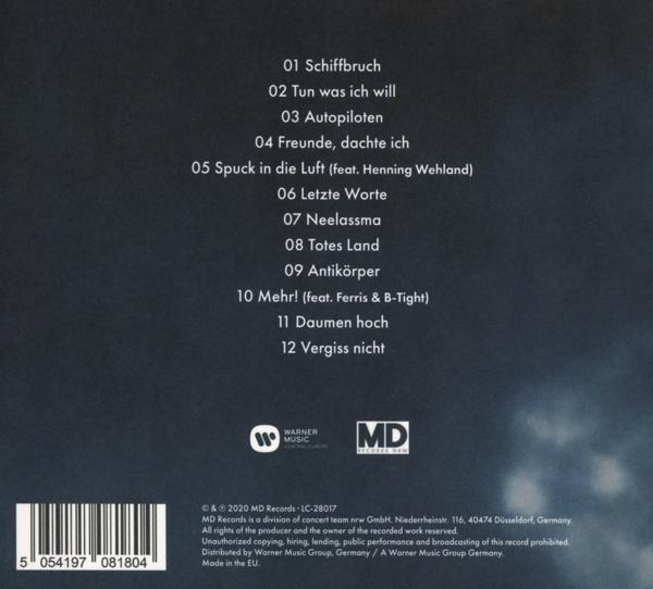 Rückseite einer CD mit Trackliste auf Deutsch. Der Hintergrund ist ein bewölkter Himmel.
