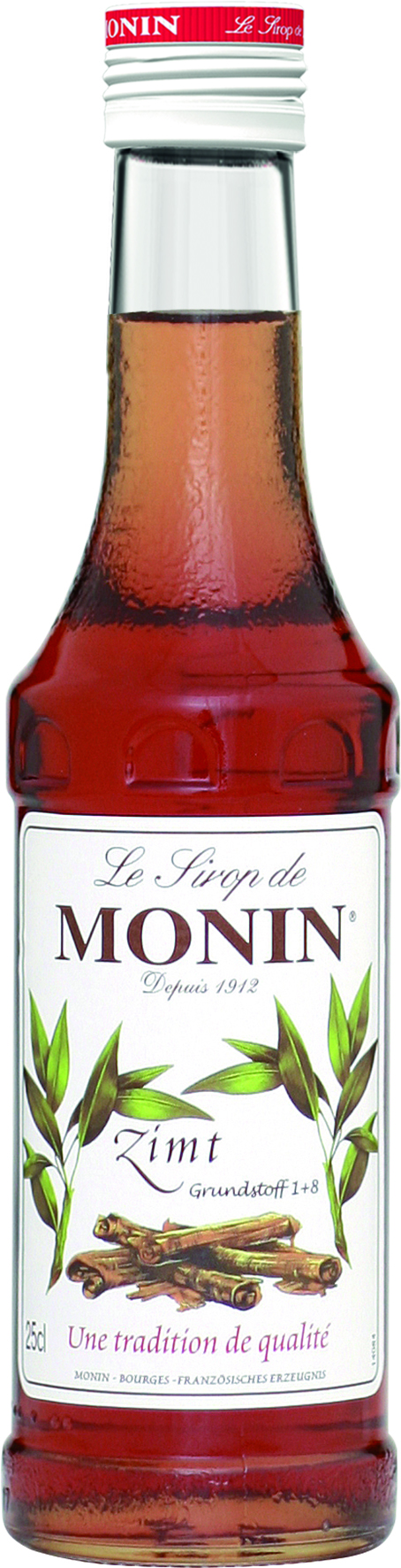 Monin-Sirupflasche. Zimt-Etikett mit Zimtstangen und grünen Blättern. Braune Flüssigkeit.