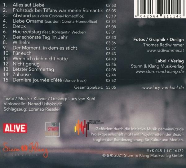 CD-Cover mit Titelliste, Credits und Logos auf dunklem Hintergrund. Enthält Text auf Deutsch und Englisch.