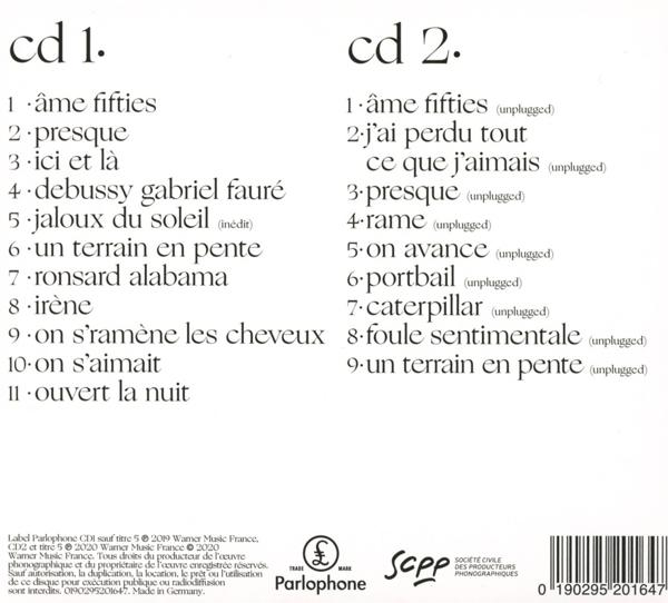 CD 1 en CD 2 tracklijsten. Titels en artiestennamen zijn in het Frans geschreven.