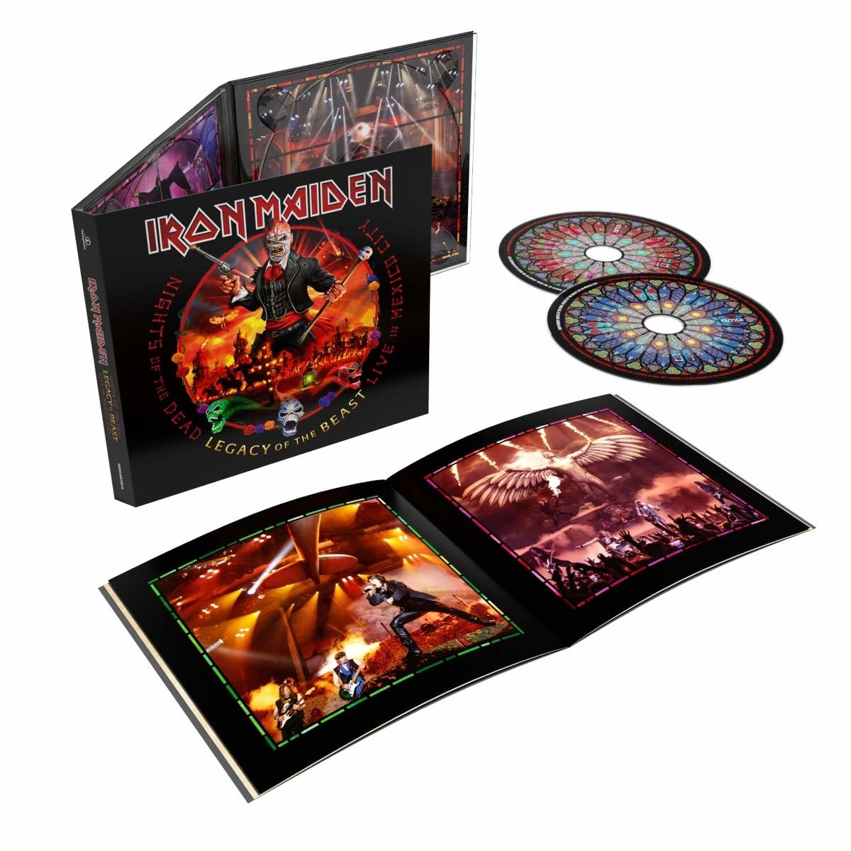 Iron Maiden album. A borítón egy ördögi figura látható. Két CD ólomüveg dizájnnal. Nyitott album koncertfotókkal.