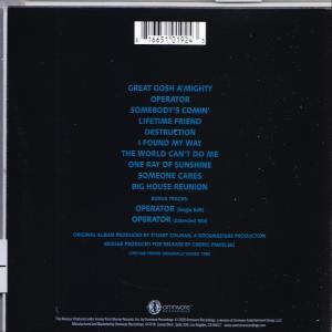 Rückseite einer CD-Hülle mit Trackliste und Credits in weißer Schrift auf dunkelblauem Grund.