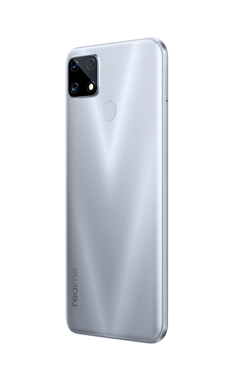 Teléfono Realme plateado, vista trasera, con módulo de cámara y logotipo.