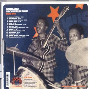 CD-Cover, Hallelujah Chicken Run Band. Männer mit Instrumenten. Album-Trackliste links.