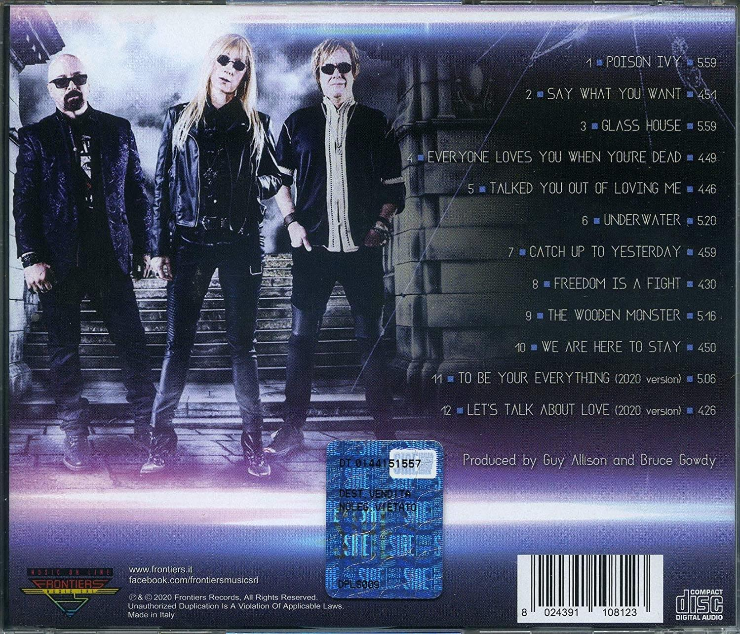 Eine CD-Rückseite mit einem Bandfoto und einer Titelliste.