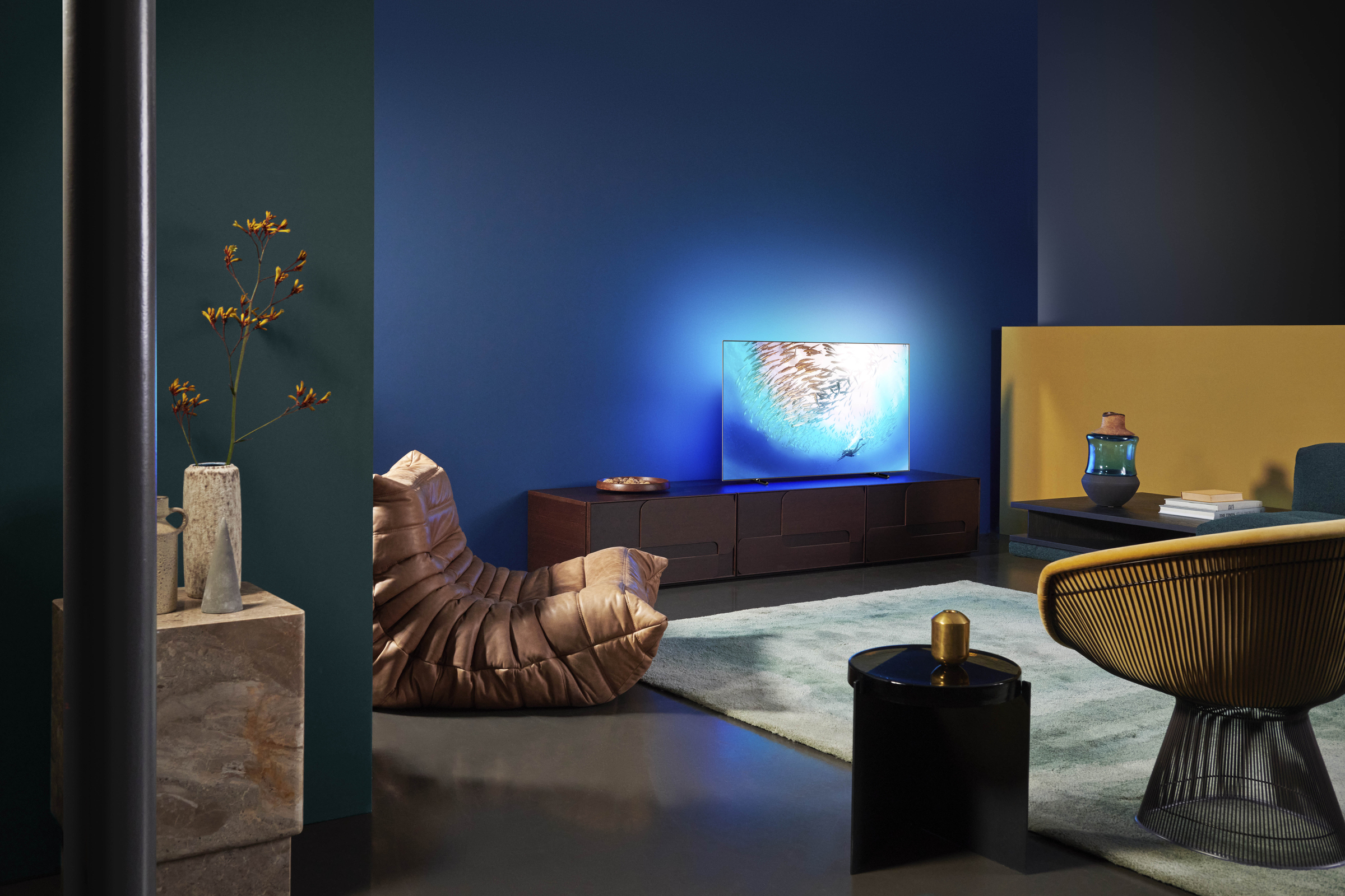 PHILIPS 55OLED805/12 OLED TV (Flat, 55 Zoll / 139 cm, OLED 4K, SMART TV, Ambilight, Android TV™ 9 (Pie))