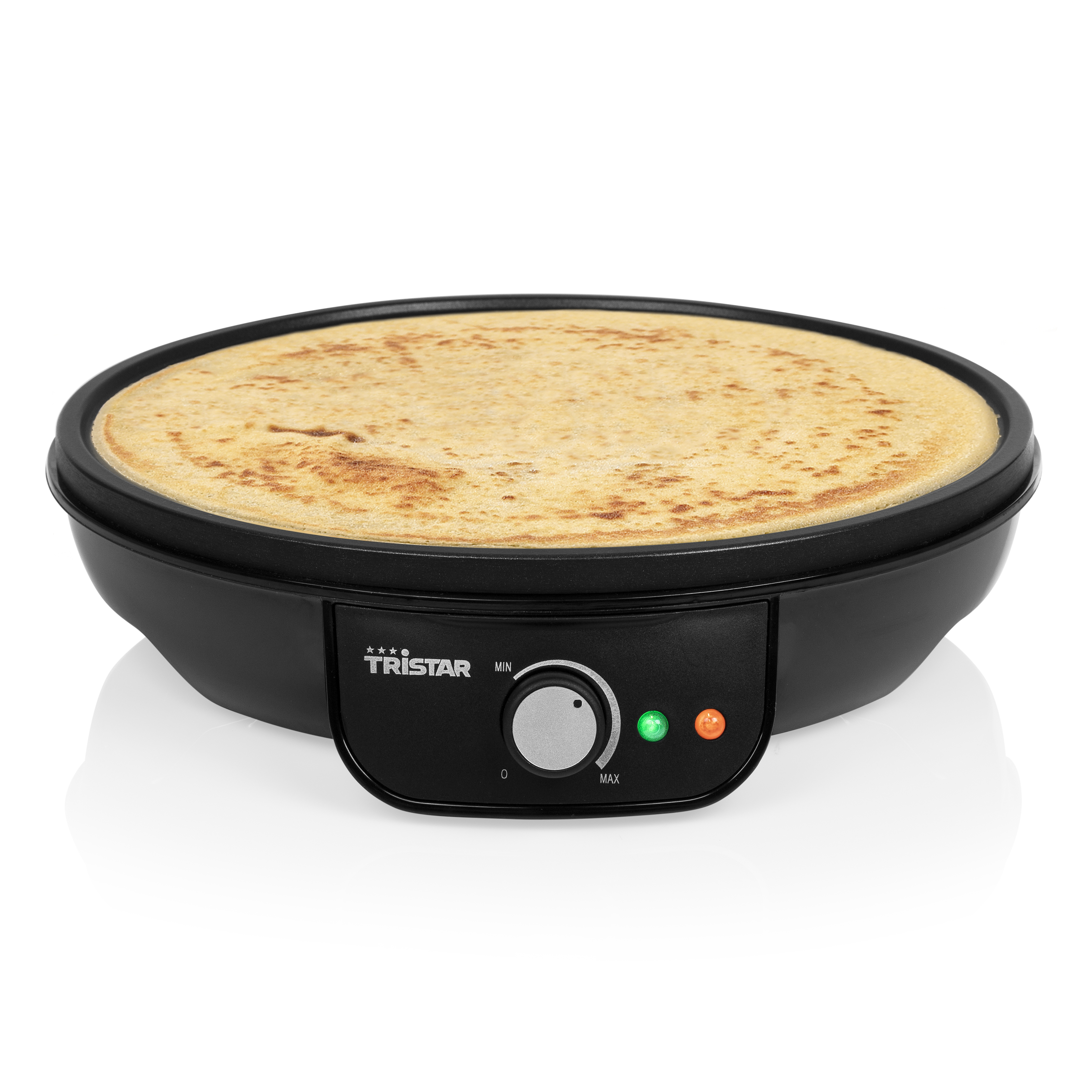 Ein schwarzer Crêpe-Maker mit einem gekochten Crêpe darin. Hat ein Zifferblatt und Kontrollleuchten.