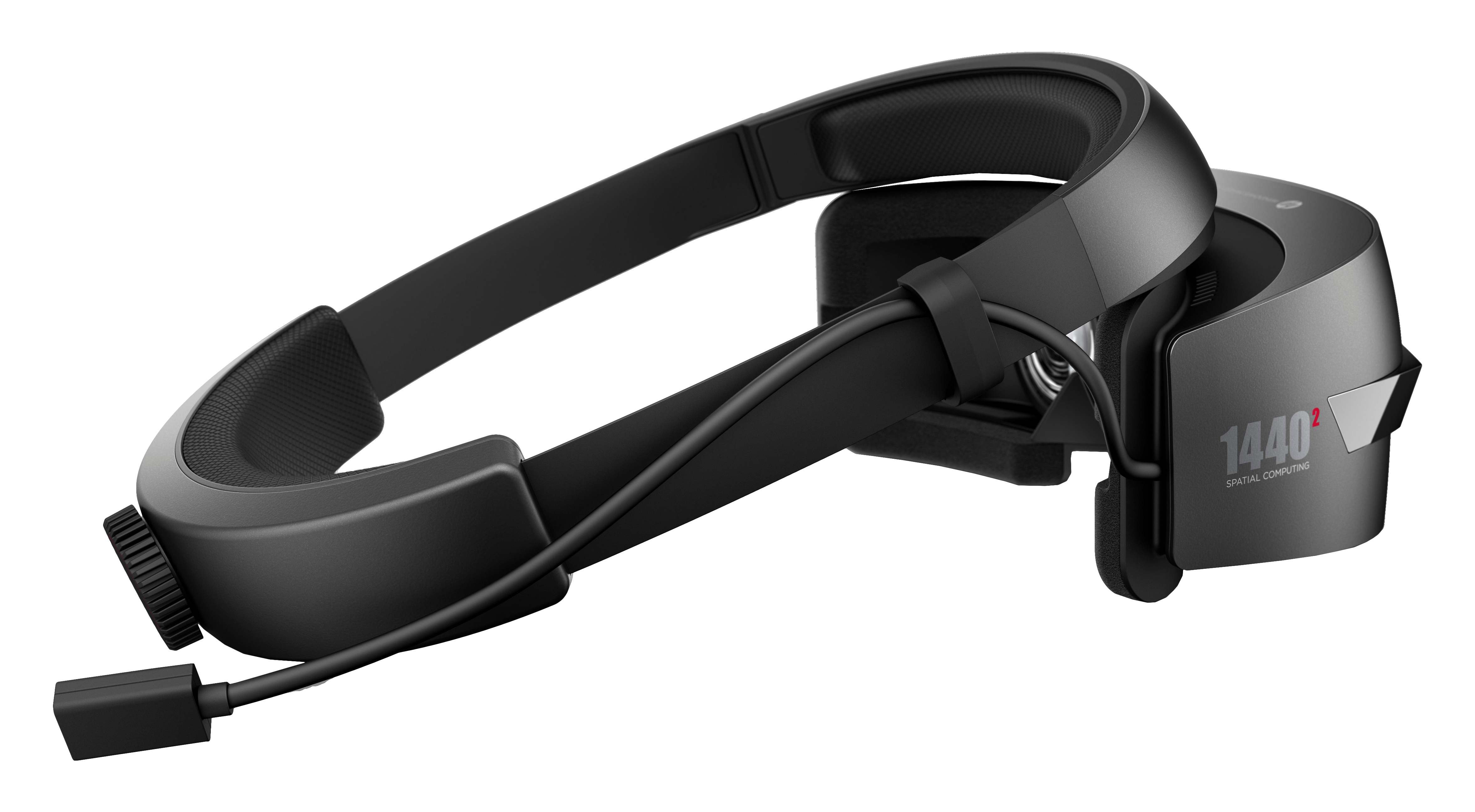 Schwarzes VR-Headset mit Kabel und Mikrofon. Das Headset befindet sich auf weißem Hintergrund.