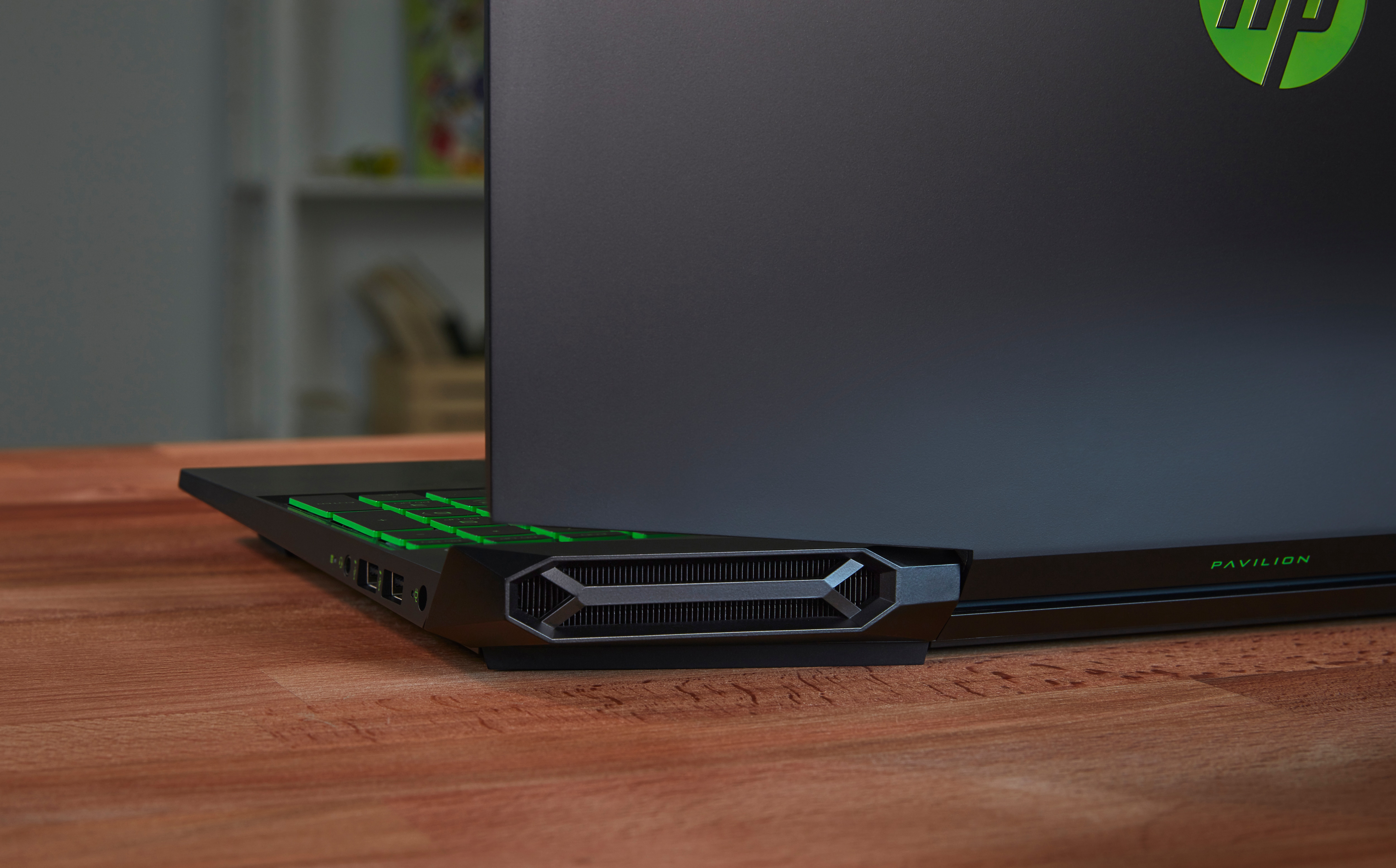 HP Pavilion 15-ec0315ng - 15,6 Zoll - AMD Ryzen™ 5 3550H - 8 GB - 512 GB - NVIDIA GeForce® GTX 1650 - Windows 10