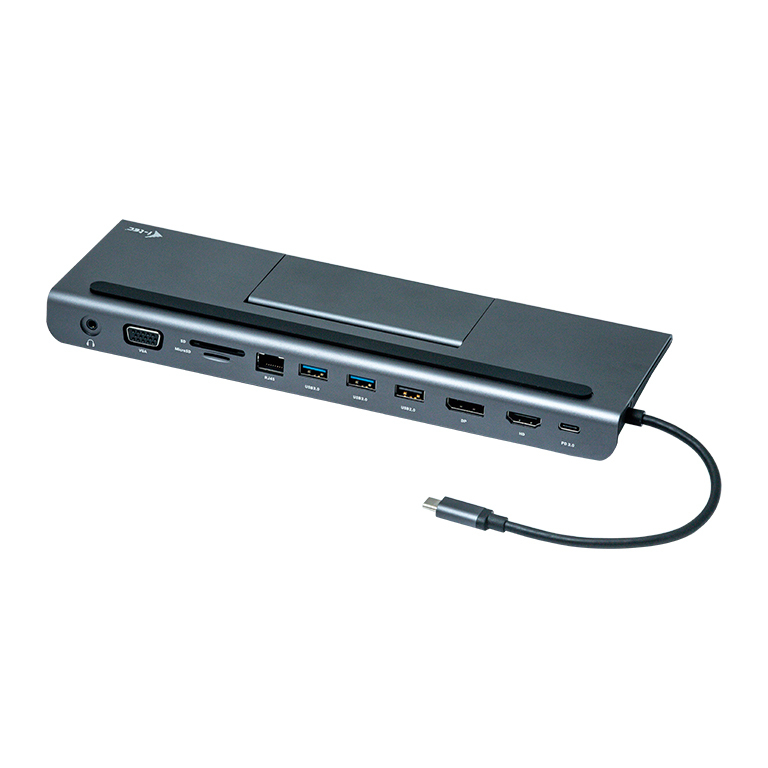 Ein dunkelgrauer USB-C-Hub mit verschiedenen Anschlüssen, darunter USB, HDMI und SD-Kartenleser.
