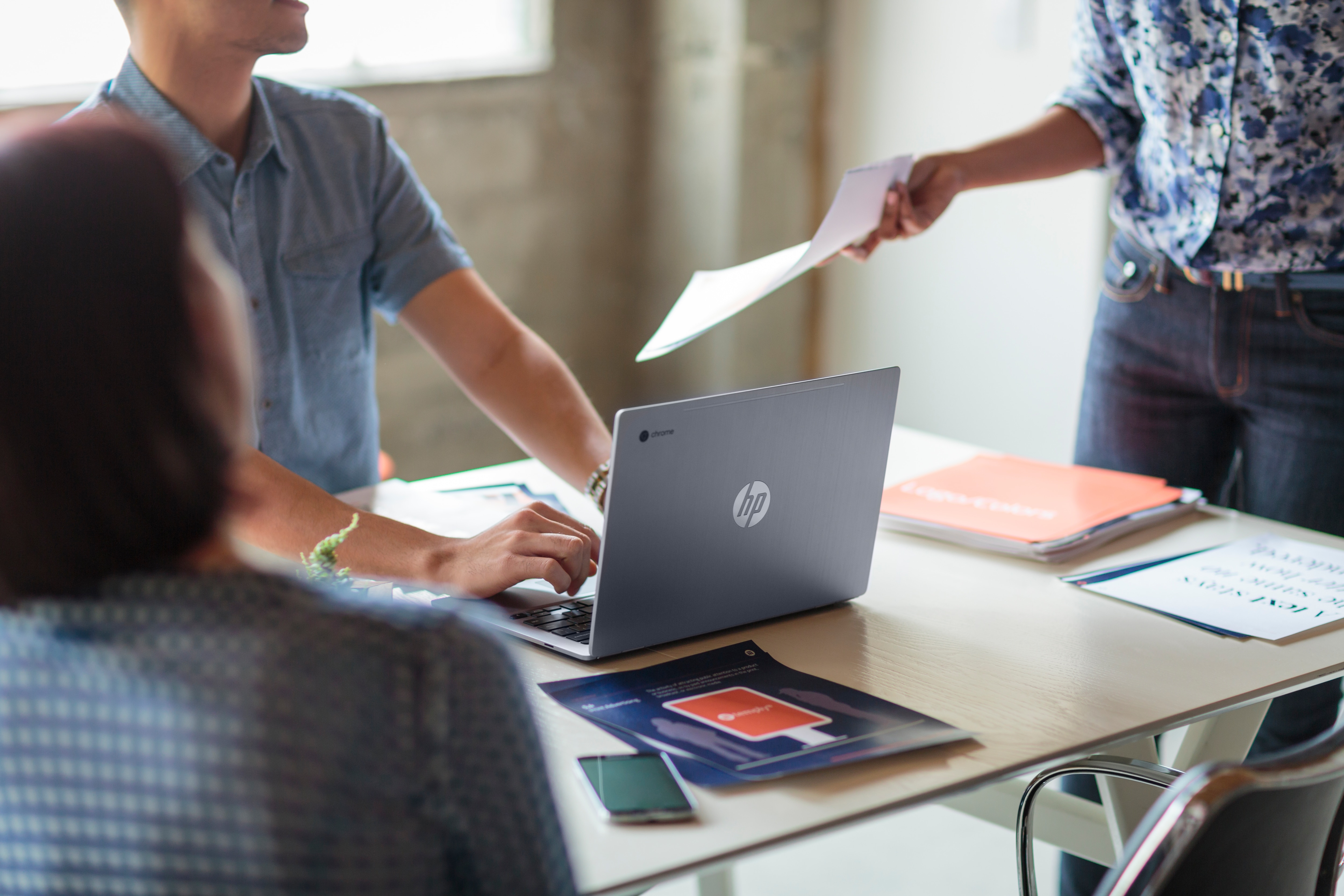 HP - B2B 13 G1 - 13,3 Zoll - Intel® Core™ m3 m3-6Y30 - 4 GB - 32 GB HD 515 - Google ChromeOS