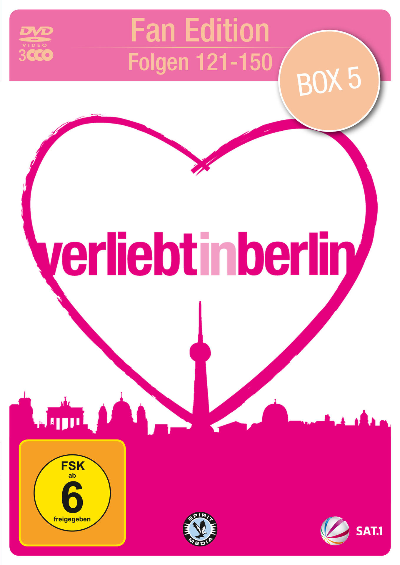 DVD-Hülle, pinkes Cover mit Herzform und Stadtlandschaft, Titel: 'verliebtinberlin'.