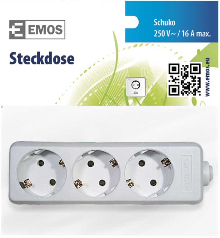 Egy fehér elosztó három aljzattal és egy QR-kóddal, EMOS Steckdose felirattal.