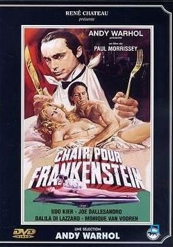 Filmposter: Man met mes en vork, naakt stel in bed. Titel "Chair pour Frankenstein".