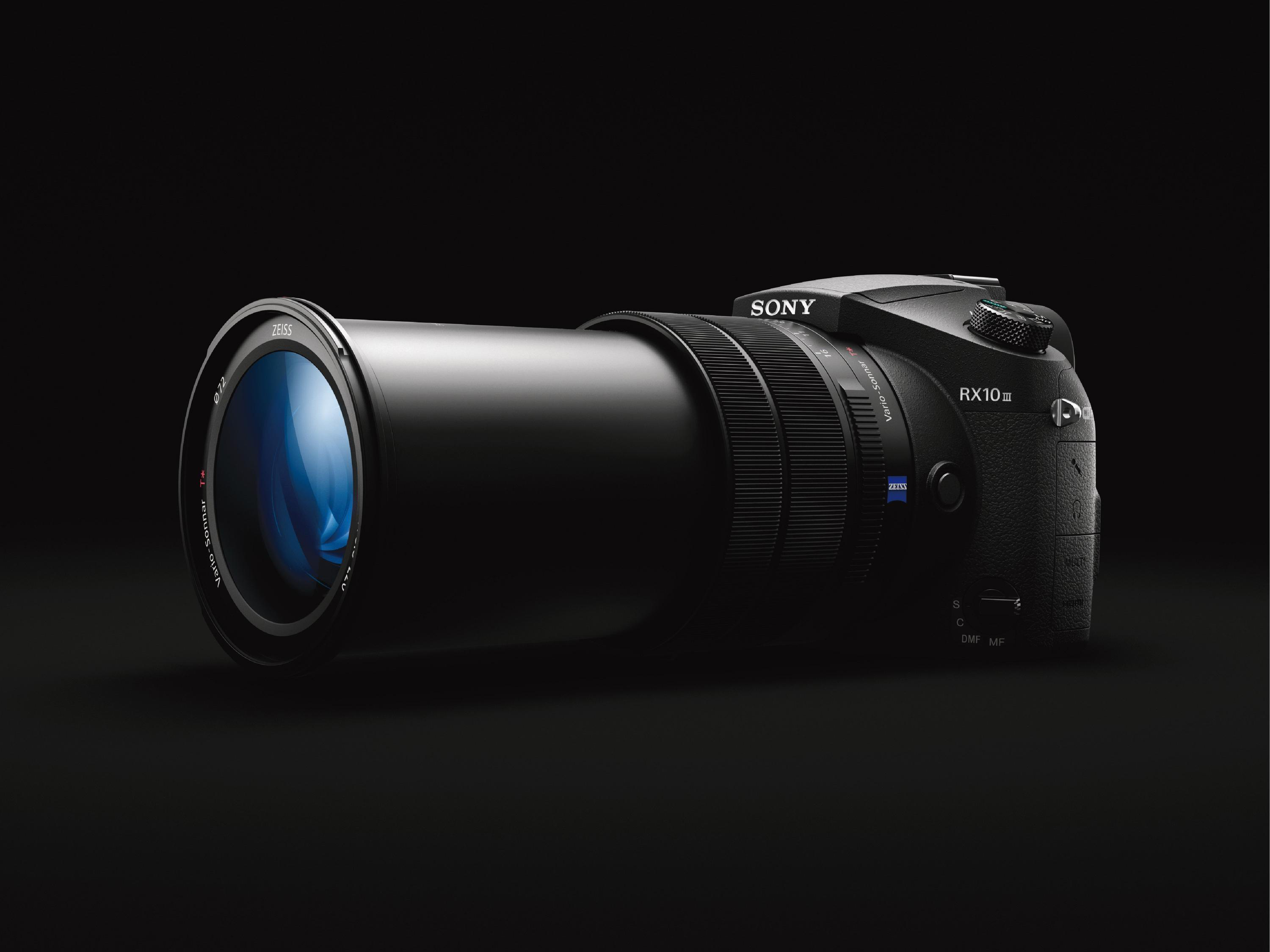 SONY Cyber-shot DSC-RX10 M3 Zeiss NFC Bridgekamera Schwarz, 25x opt. Zoom, TFT-LCD, Xtra Fine, WLAN