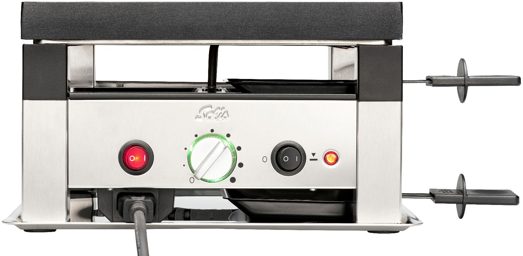 Un grill à raclette argenté et noir avec des commandes et des poignées, avec un cordon noir attaché.