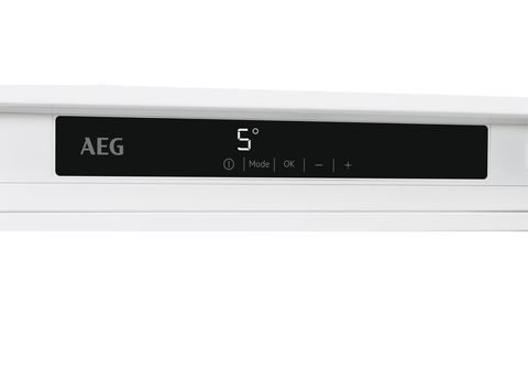 AEG SKE888D1 Einbaukühlschrank / 880 mm / 137 L/Festtür, white : :  Elektro-Großgeräte