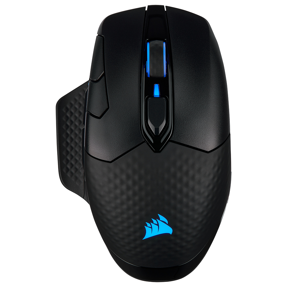 Een zwarte Corsair gamingmuis met blauwe accenten en een getextureerde grip.