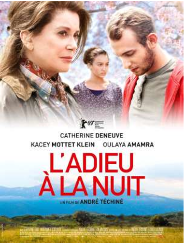 Affiche de film : femme, homme, femme, titre en français.