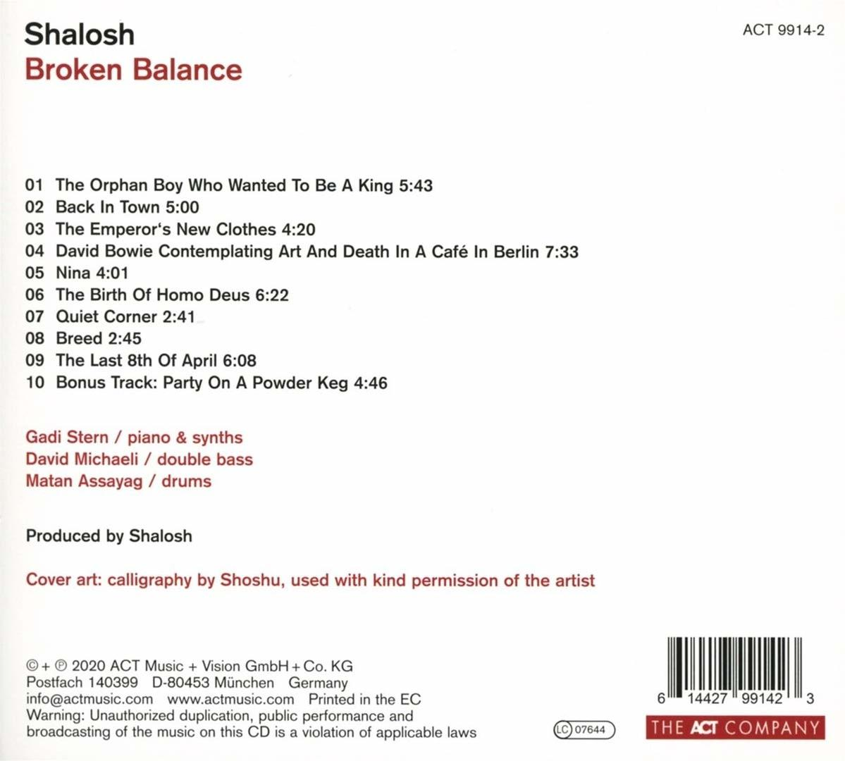 CD-Cover für das Shalosh-Album 'Broken Balance'. Titelliste, Credits und Copyright-Info. Weißer Hintergrund.