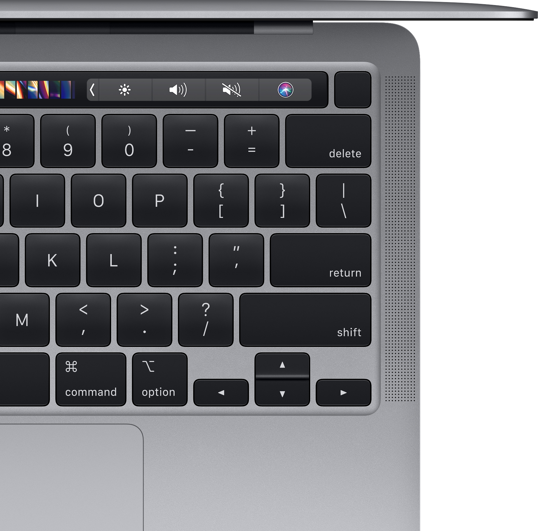 Nahaufnahme einer MacBook-Tastatur. Die Tastatur ist schwarz mit hellgrauen Tasten und einem silbernen Rahmen.