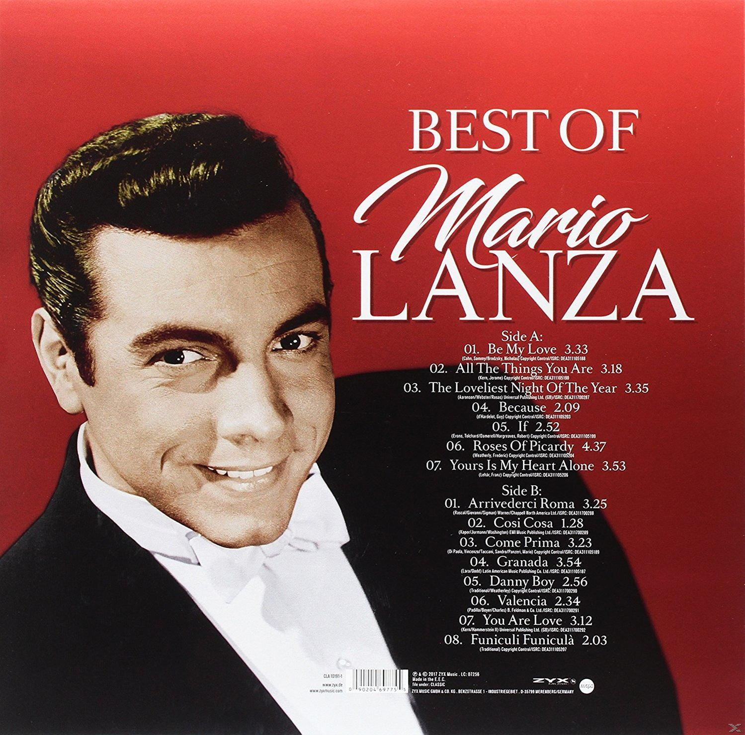 Ein lächelnder Mann im Smoking auf einem Albumcover von Best of Mario Lanza.