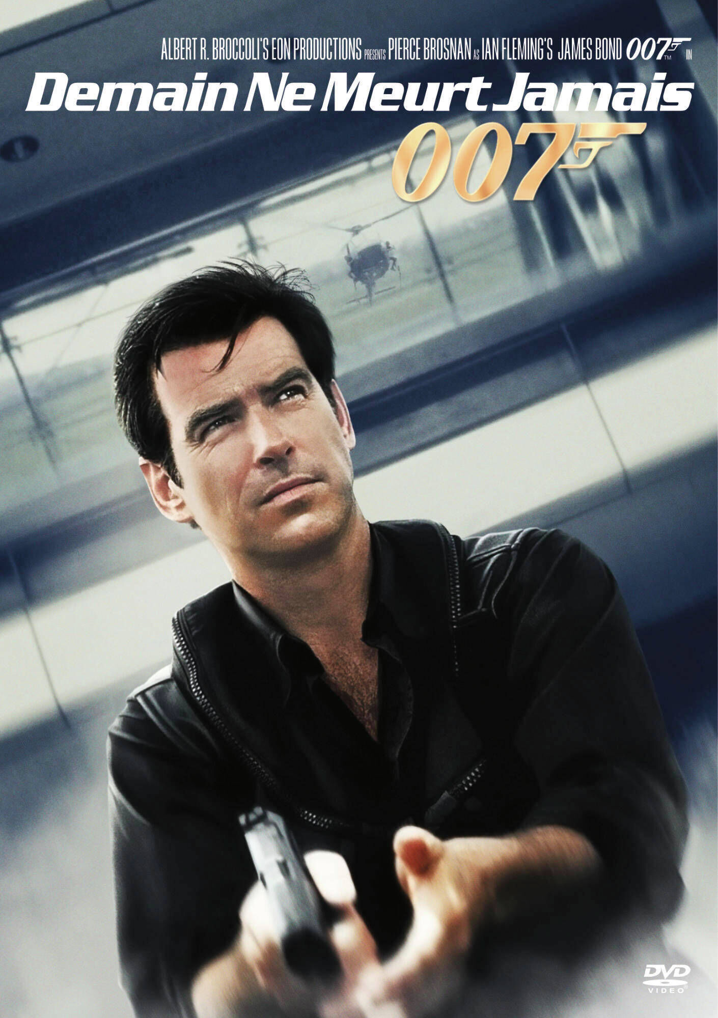 Filmposter voor 'Tomorrow Never Dies' met Pierce Brosnan die een pistool vasthoudt.