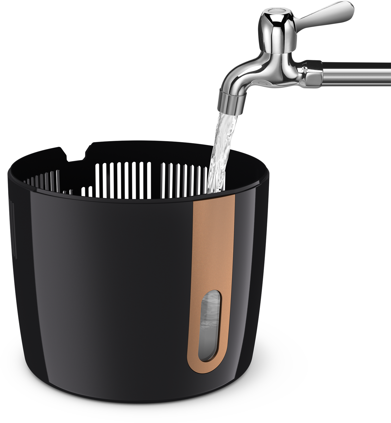 Een zwarte container die gevuld wordt met water uit een chromen kraan. Zwarte achtergrond.
