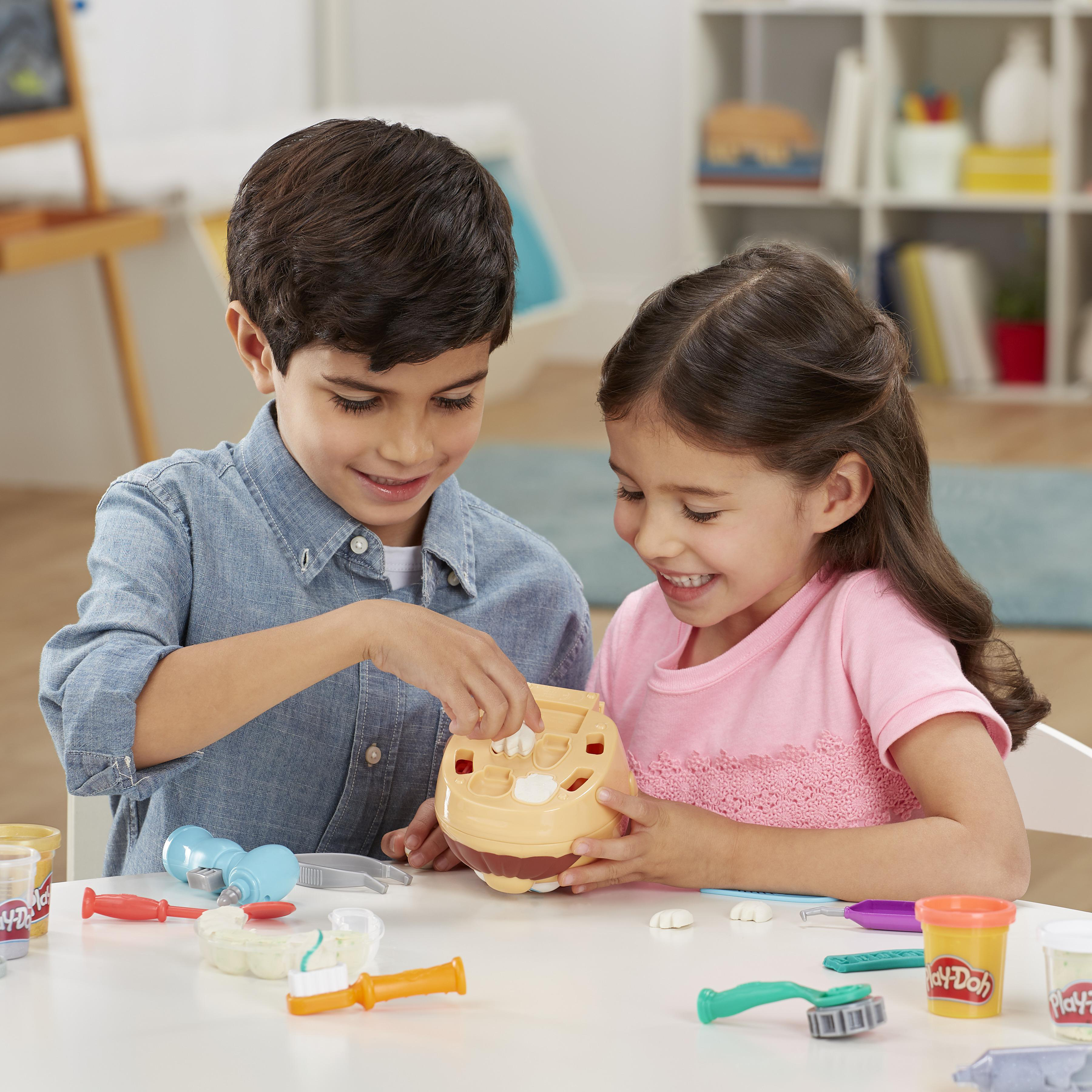 PLAY-DOH Zahnarzt Dr. Wackelzahn Spielset, Mehrfarbig