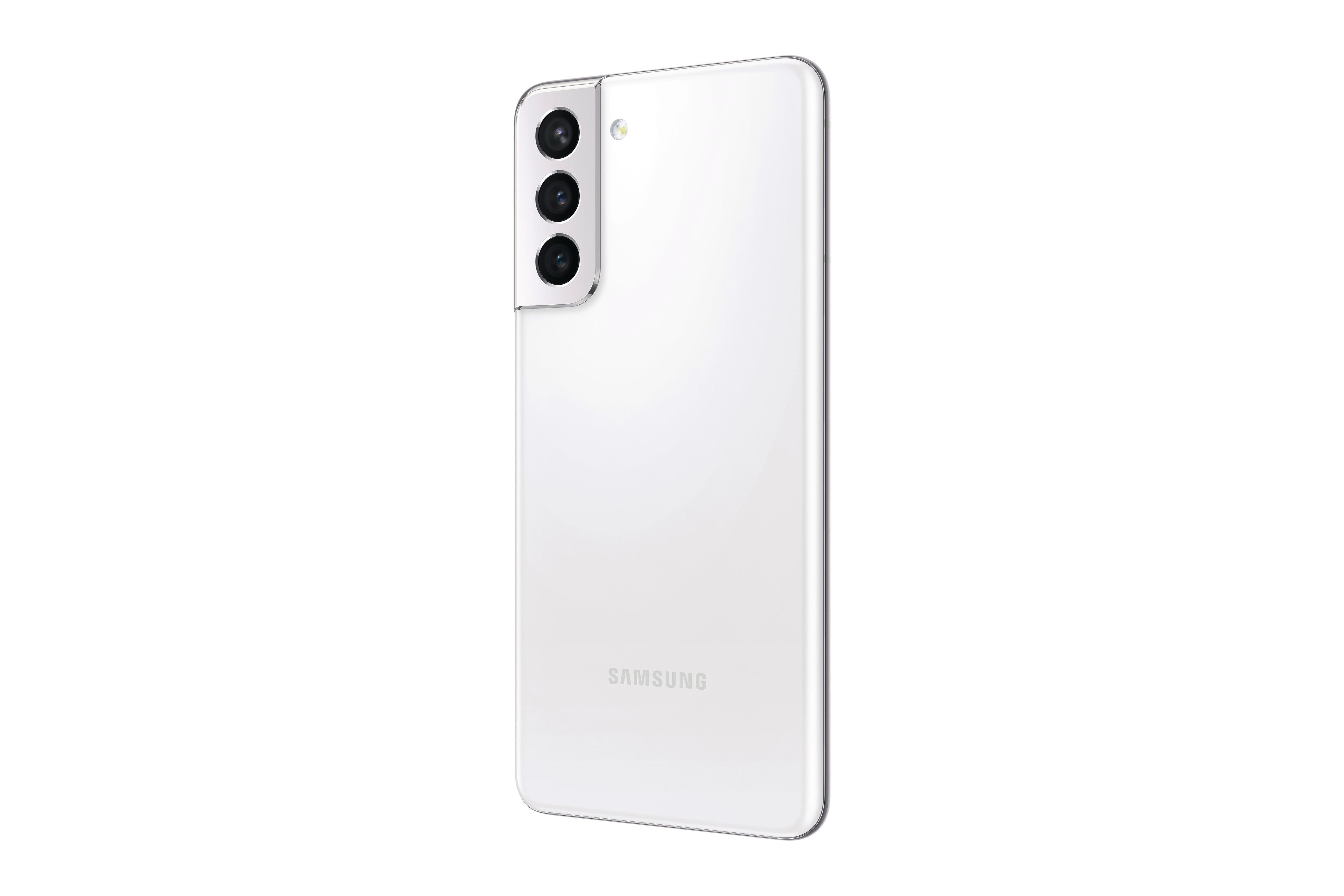 Weißes Smartphone mit drei Kameras. Isoliert auf weißem Hintergrund.