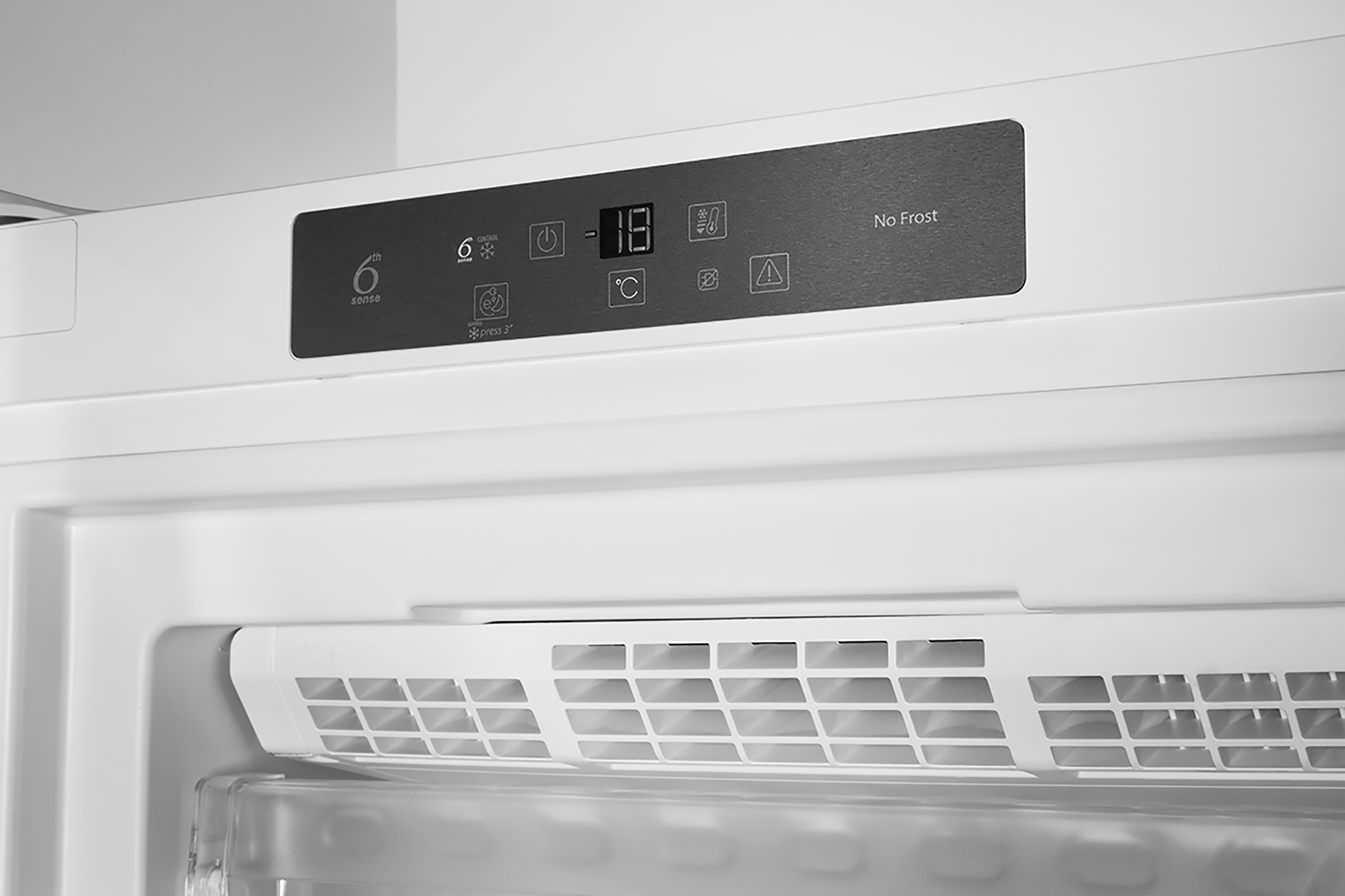 Refrigerator control panel: digital display showing '-19', icons, and 'No Frost'.