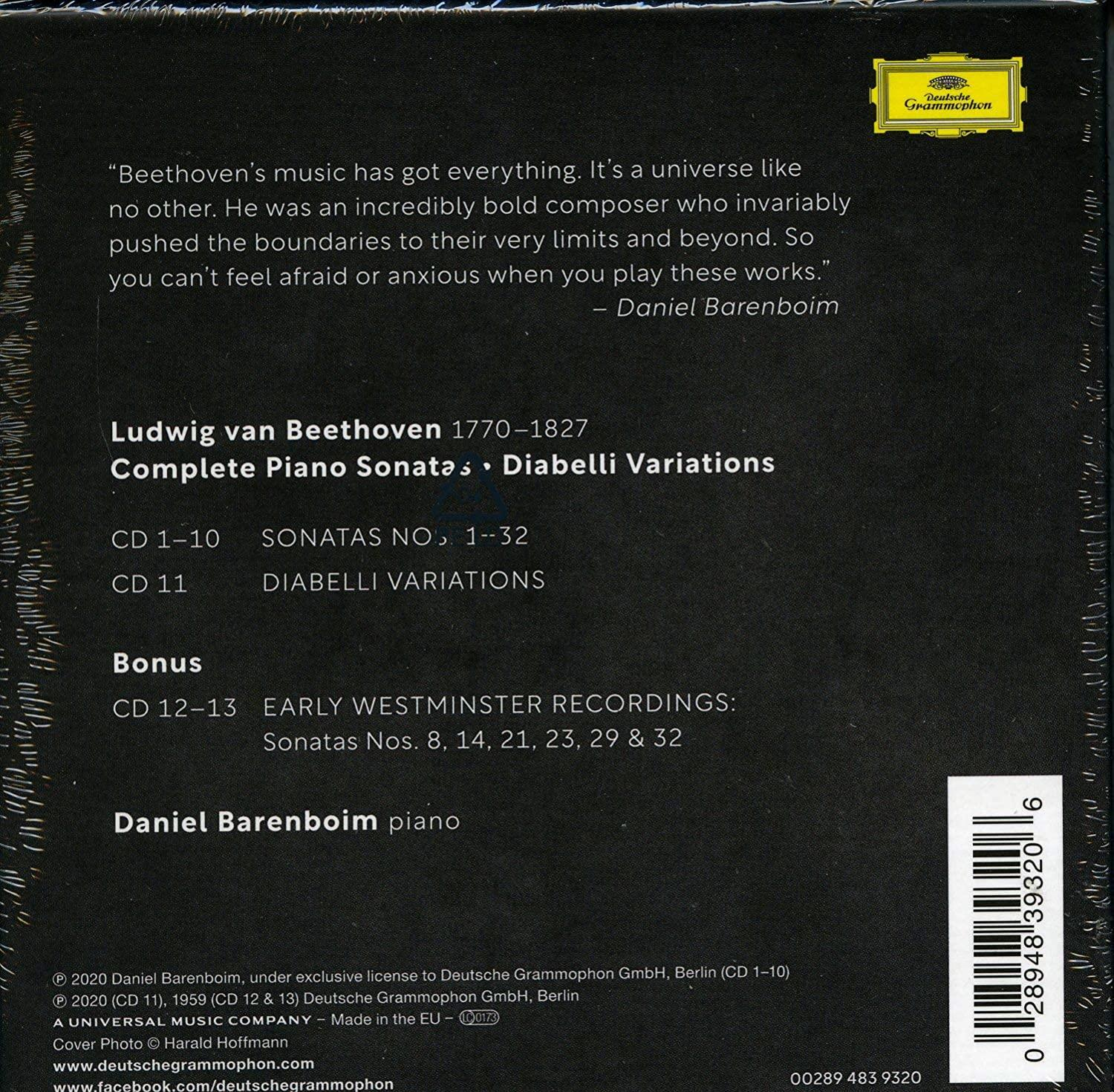 Die Rückseite einer CD-Hülle mit Text und dem Logo von Deutsche Grammophon oben rechts.