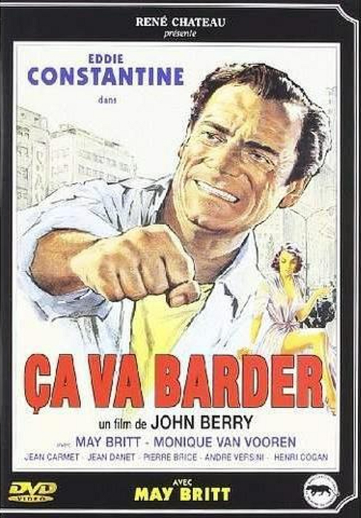 Affiche de film avec un homme en chemise serrant le poing avec du texte en français.
