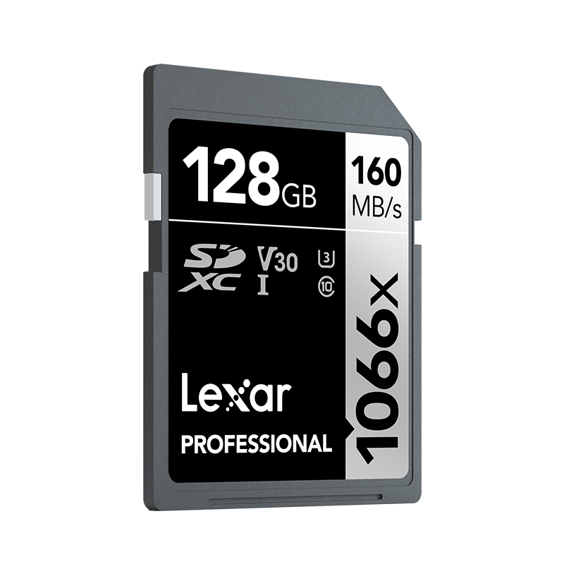 Siyah bir hafıza kartı, metin: 128GB.