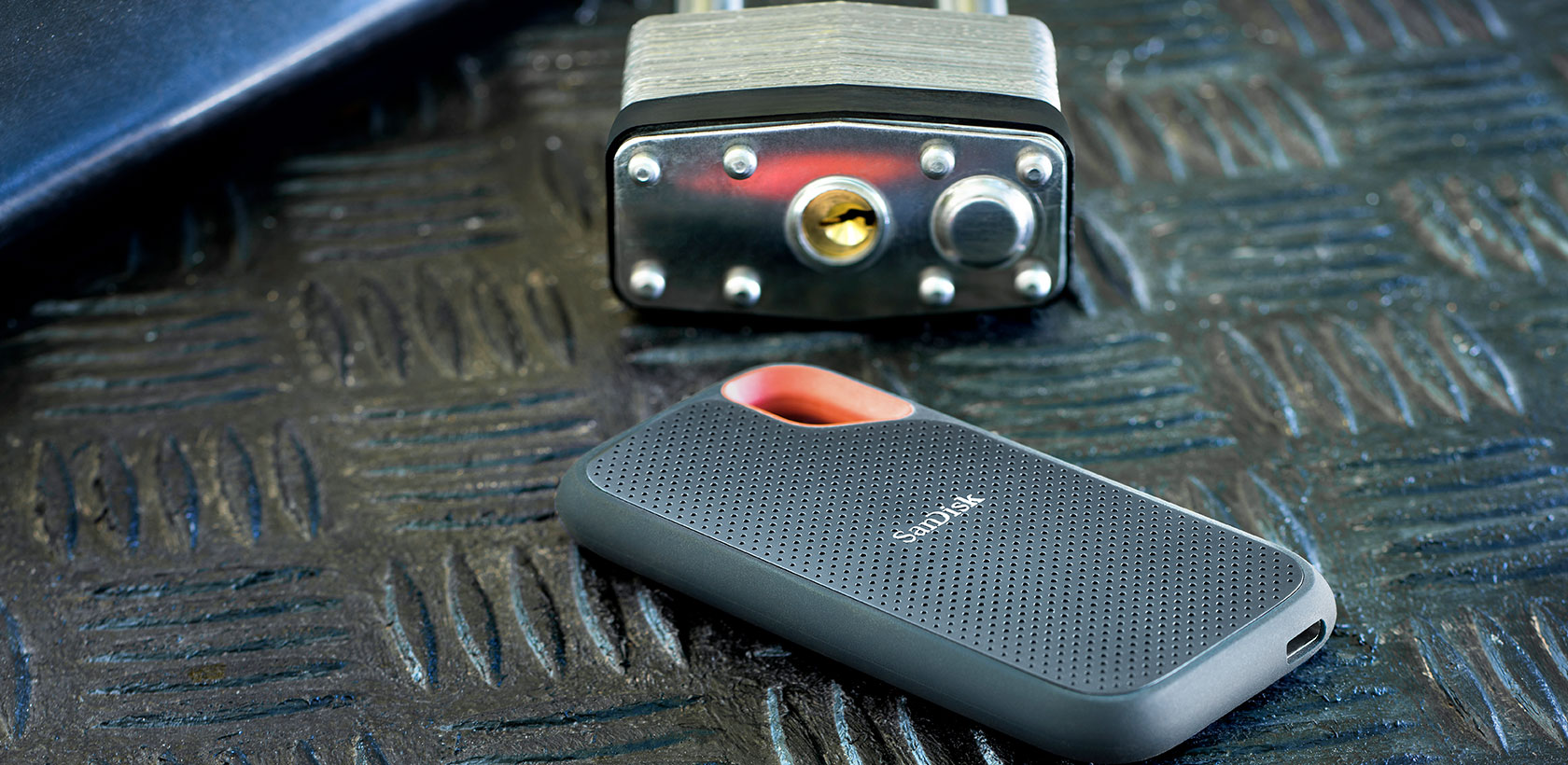 SANDISK Extreme Portable V2 | Festplatte (SSD, 1 TB, Schwarz